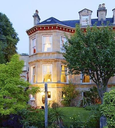 Dorian House Boutique B&B - Free Parking! Bath Ngoại thất bức ảnh The former home of the 10th Duke of Grafton at 10 Carlton Gardens, London