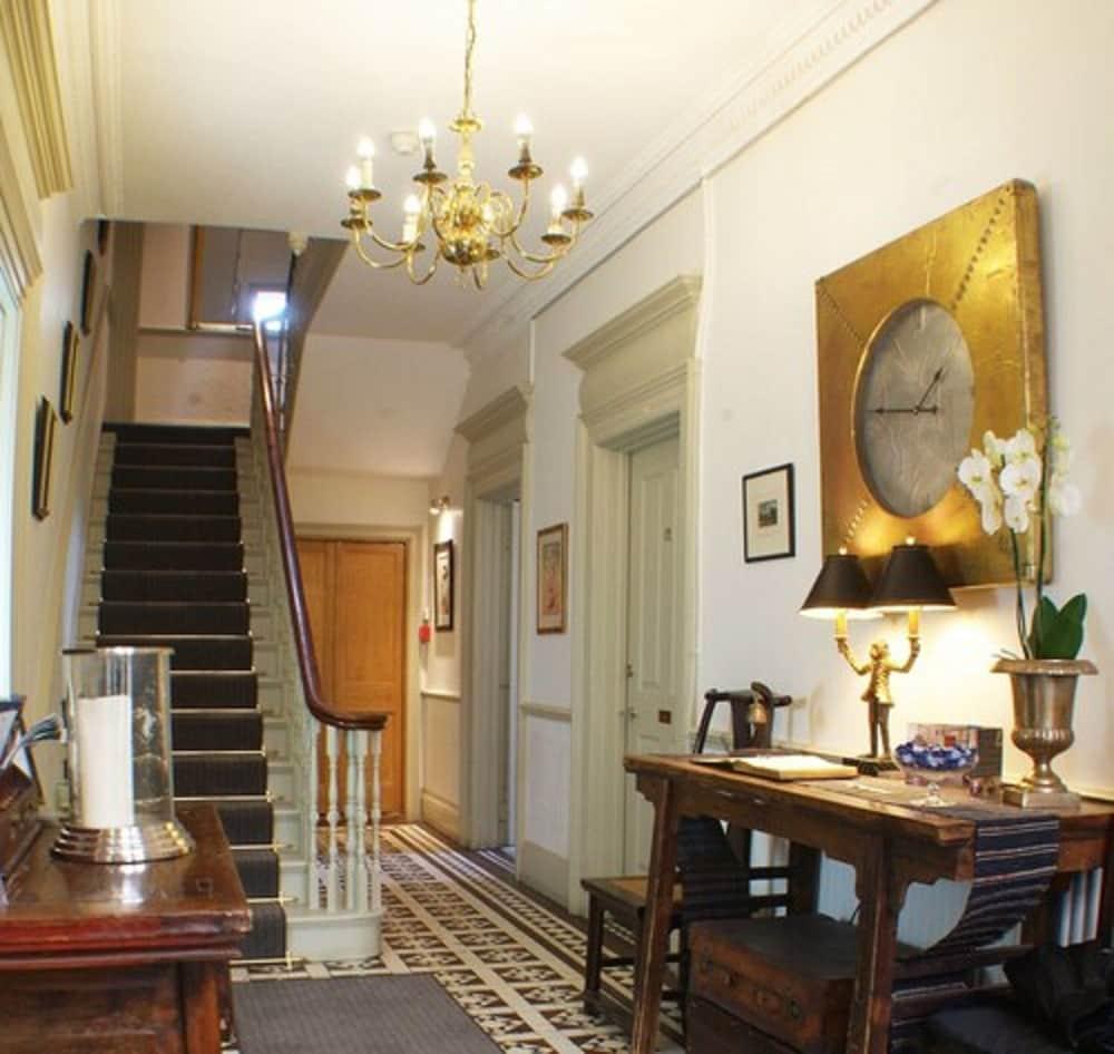 Dorian House Boutique B&B - Free Parking! Bath Ngoại thất bức ảnh The interior of the hotel